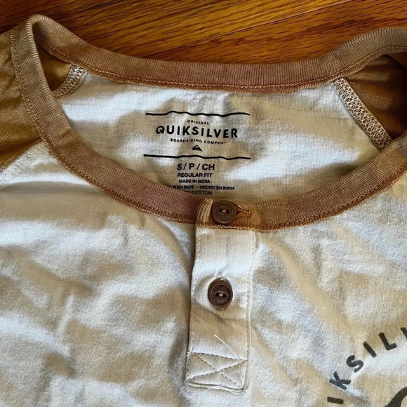 Quiksilver Other - Baseball tee